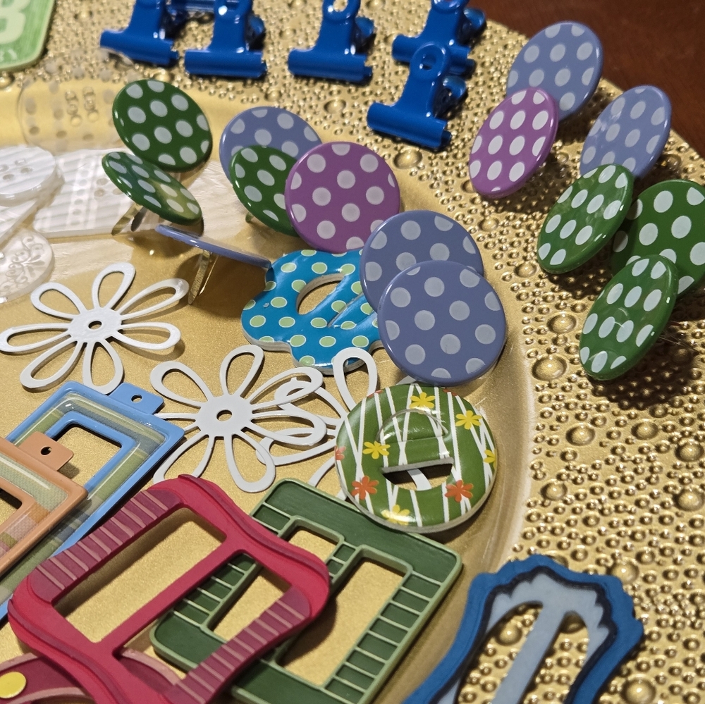 Colorful Scrapbooking Embellishments - Picture 9 of 16